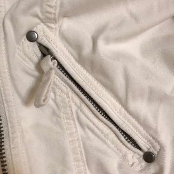 Jacket - Picture 4 of 5